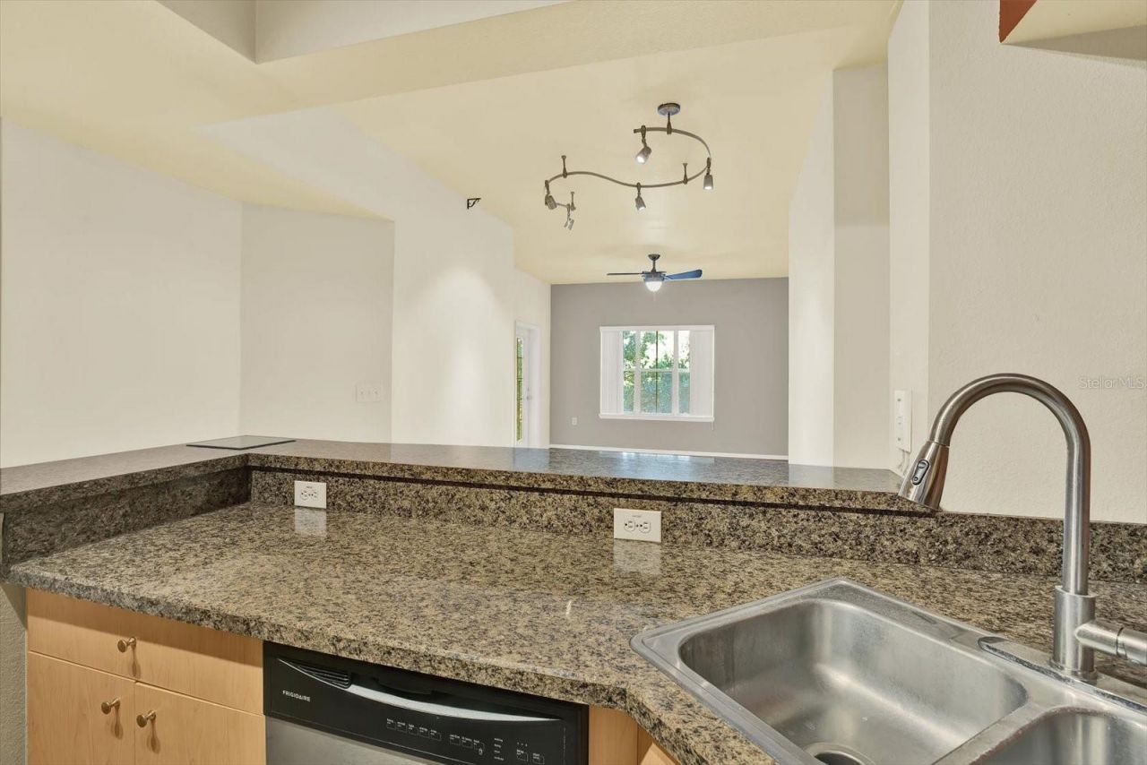 100 4th Avenue S, Unit 229, Saint Petersburg, FL 33701 Photo