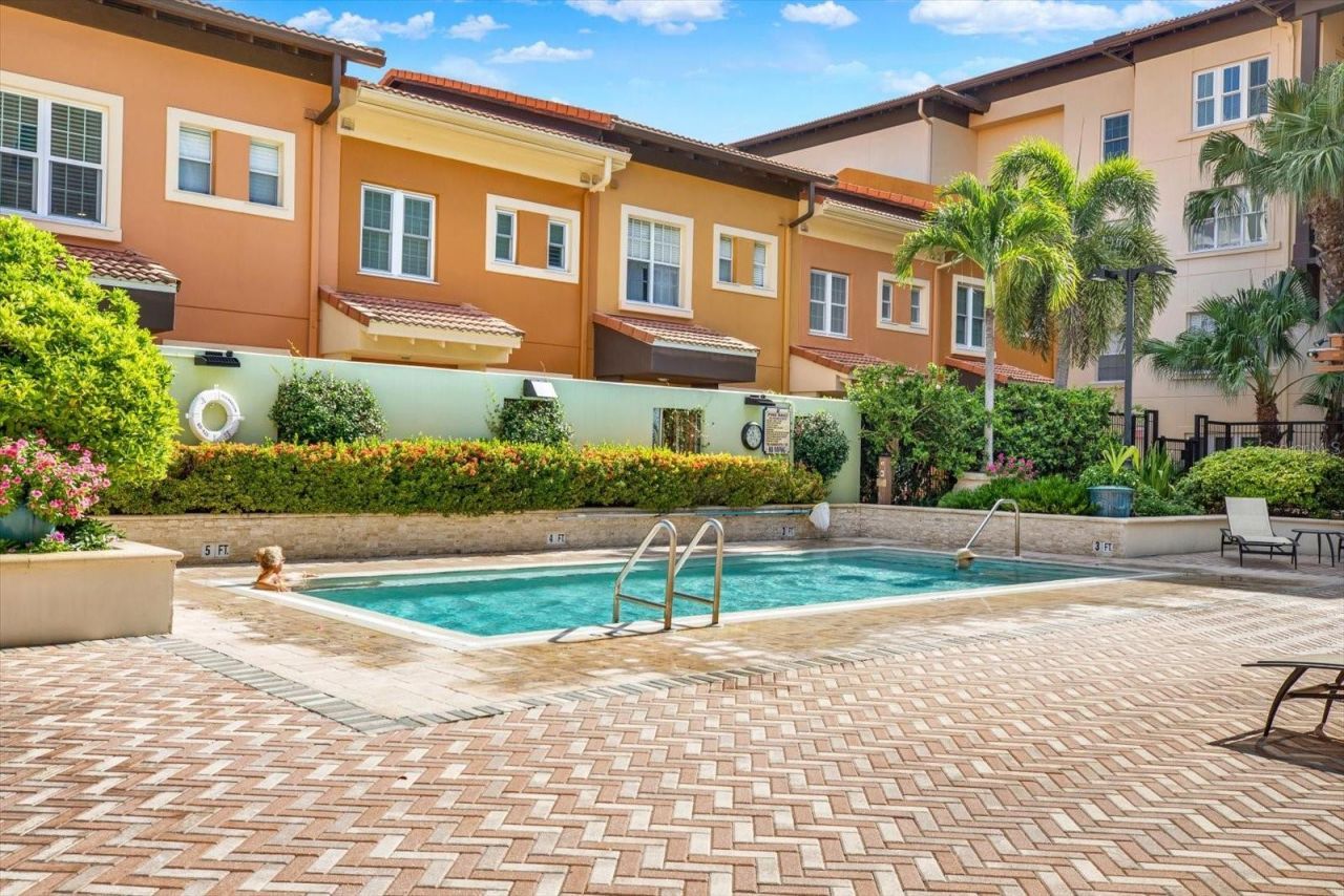 100 4th Avenue S, Unit 229, Saint Petersburg, FL 33701 Photo