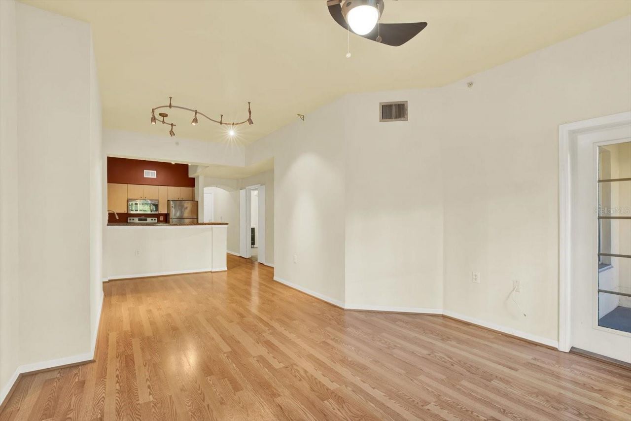 100 4th Avenue S, Unit 229, Saint Petersburg, FL 33701 Photo