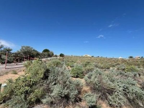 701 Acebo Road NE, Rio Rancho, NM 87124