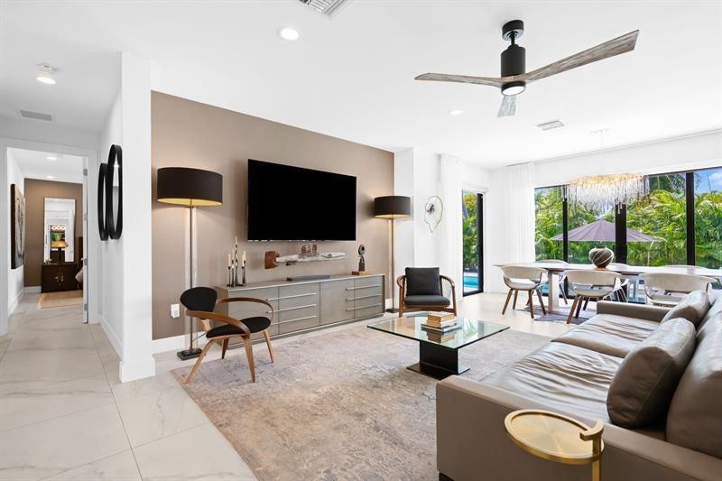 4051 NE 16 Avenue, Fort Lauderdale, FL 33334 Photo