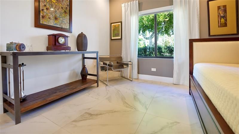 4051 NE 16 Avenue, Fort Lauderdale, FL 33334 Photo