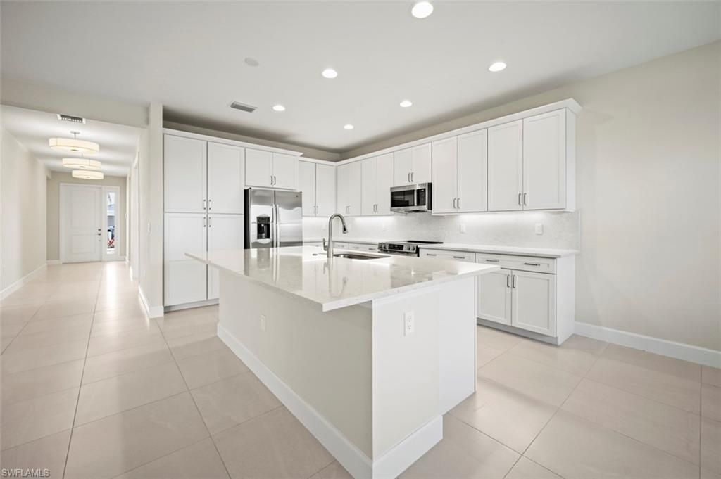 3369 Meloy Dr, Fort Myers, FL 33905 Photo