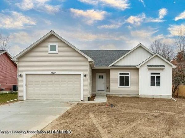 277 Gemstone Drive, Alma, MI 48801