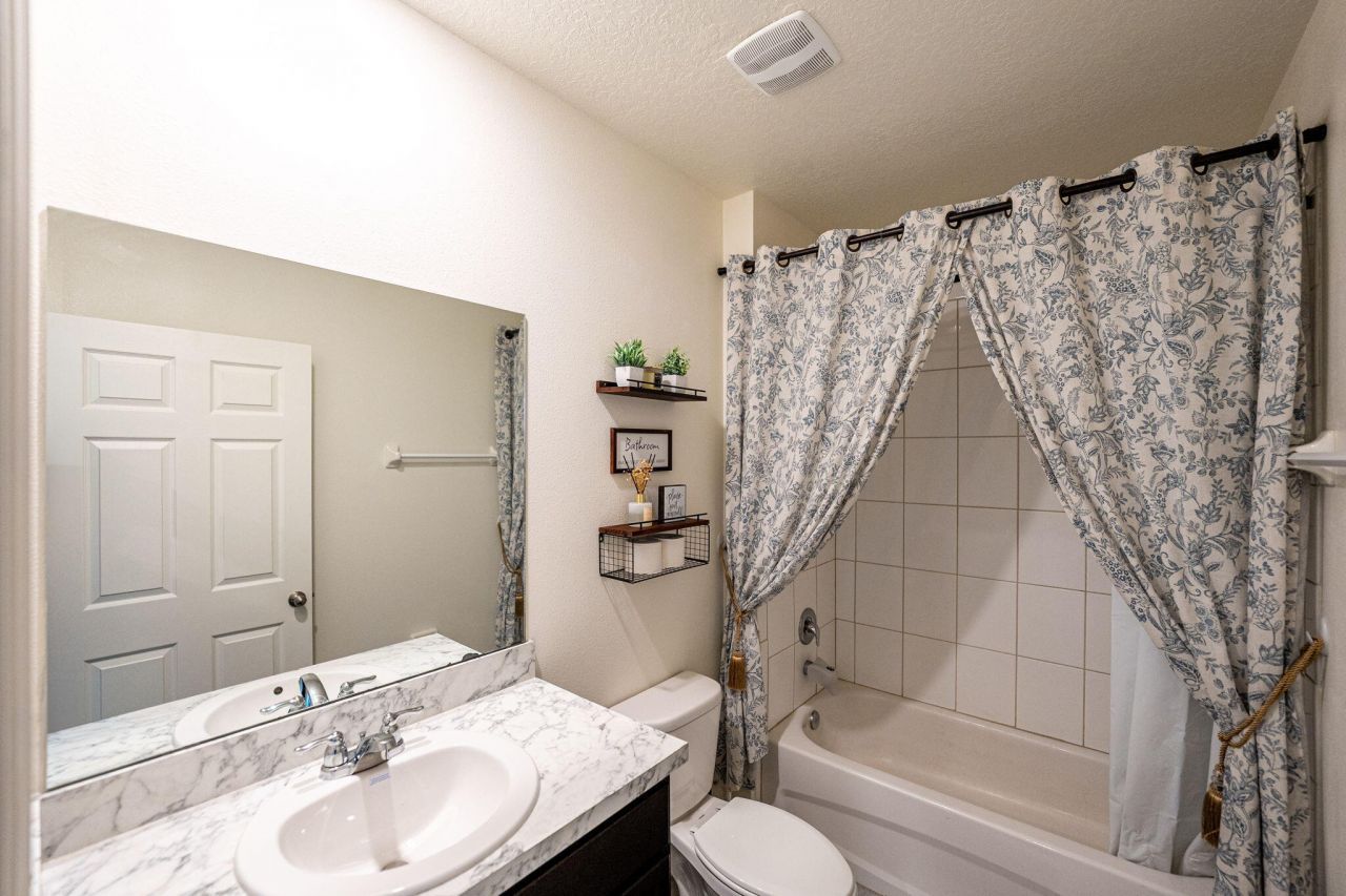 5306 Entertainment Way, Fort Pierce, FL 34947 Photo