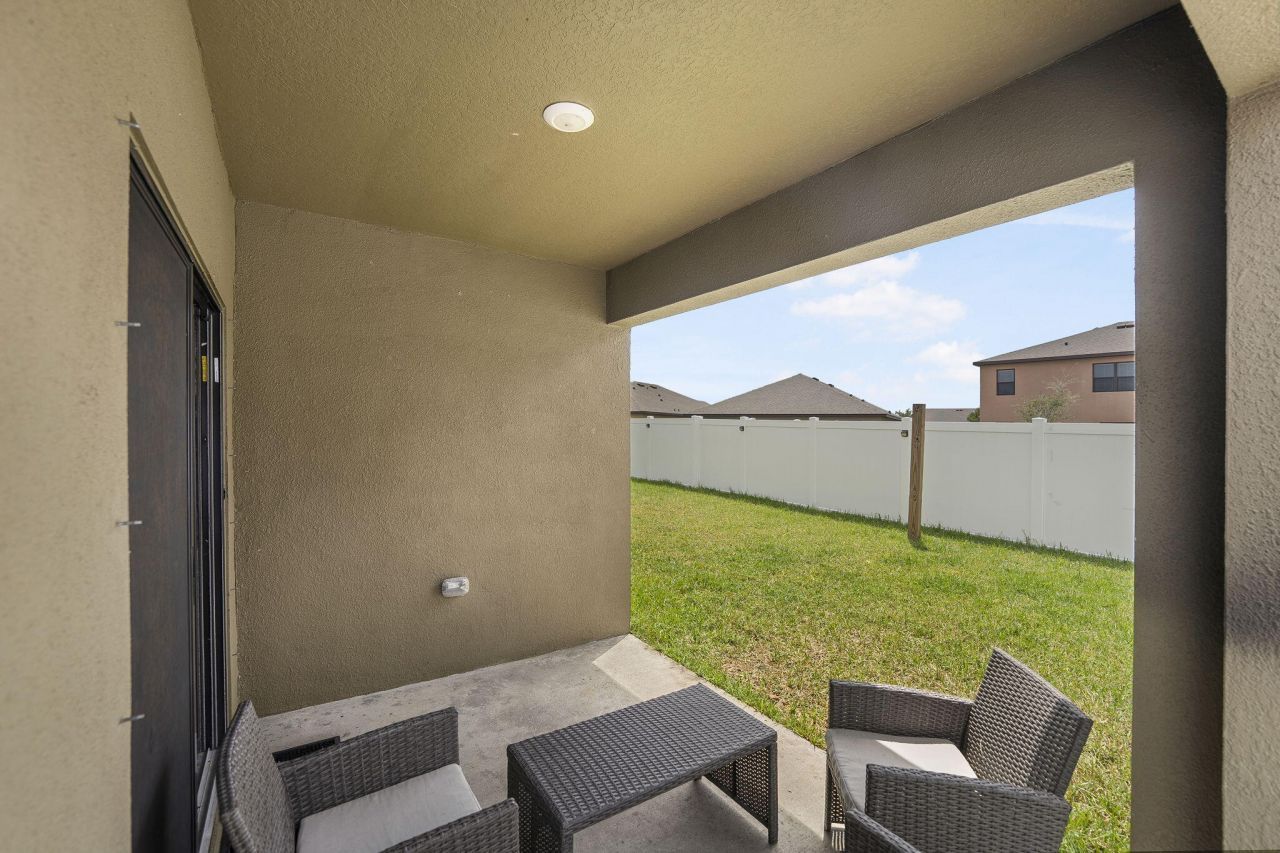 5306 Entertainment Way, Fort Pierce, FL 34947 Photo