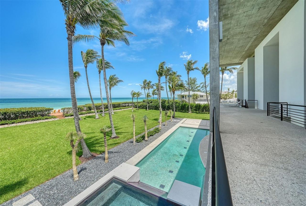 8250 Sanderling Road, Sarasota, FL 34242 Photo