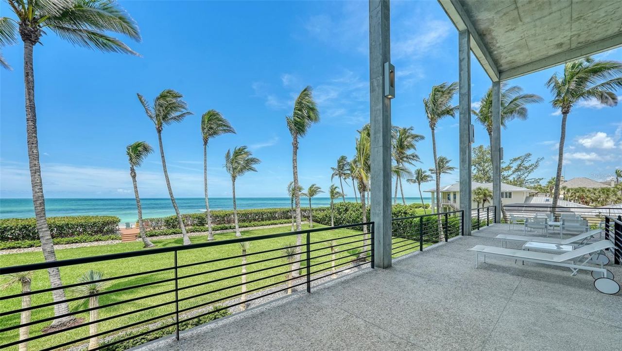 8250 Sanderling Road, Sarasota, FL 34242 Photo