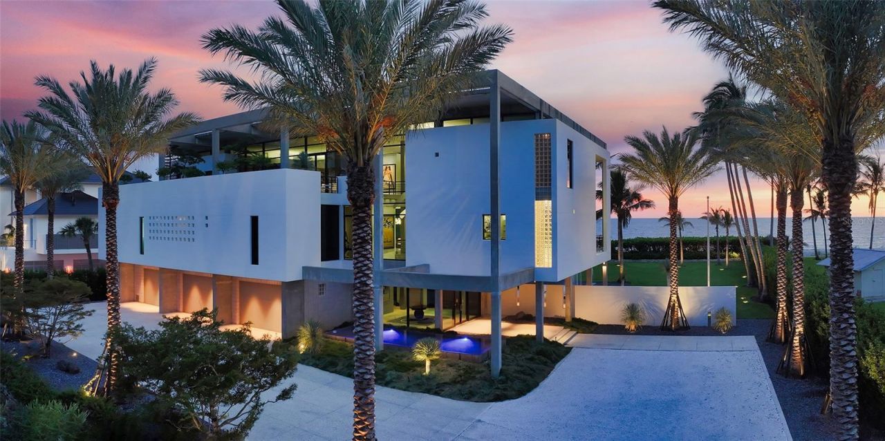 8250 Sanderling Road, Sarasota, FL 34242 Photo