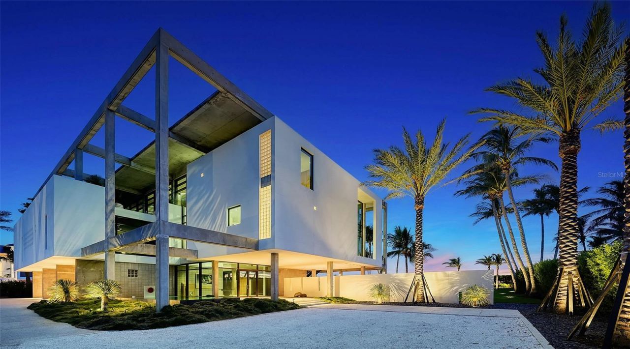 8250 Sanderling Road, Sarasota, FL 34242 Photo