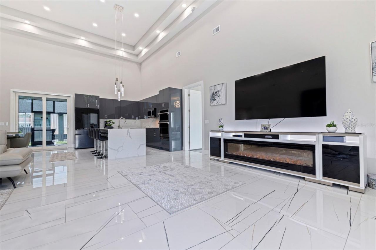 6396 18th Street N, Saint Petersburg, FL 33702 Photo