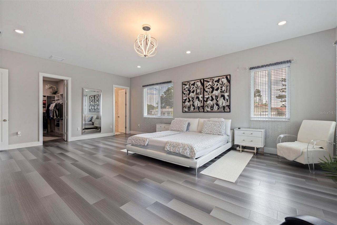 6396 18th Street N, Saint Petersburg, FL 33702 Photo