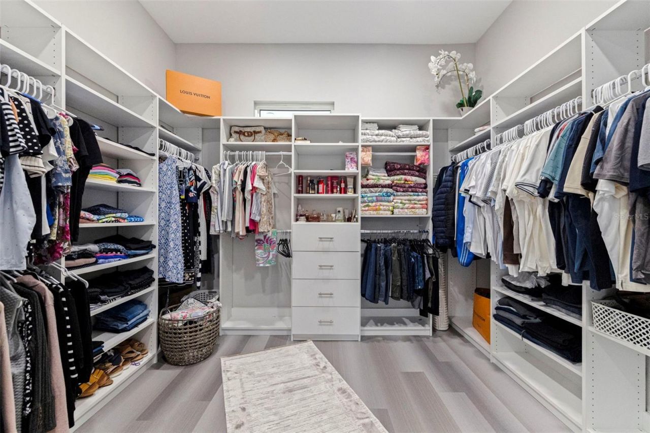 6396 18th Street N, Saint Petersburg, FL 33702 Photo