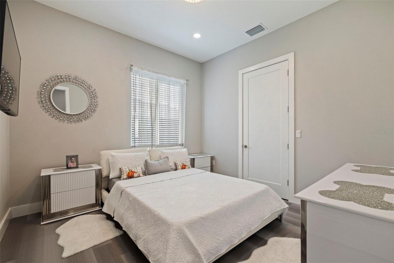 6396 18th Street N, Saint Petersburg, FL 33702 Photo