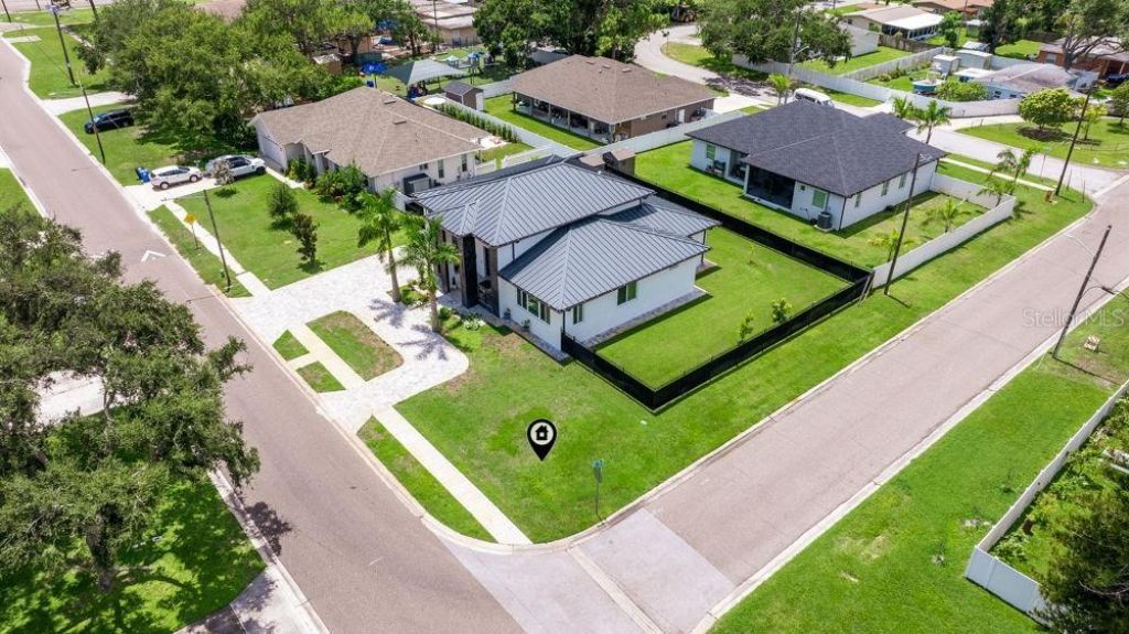 6396 18th Street N, Saint Petersburg, FL 33702 Photo