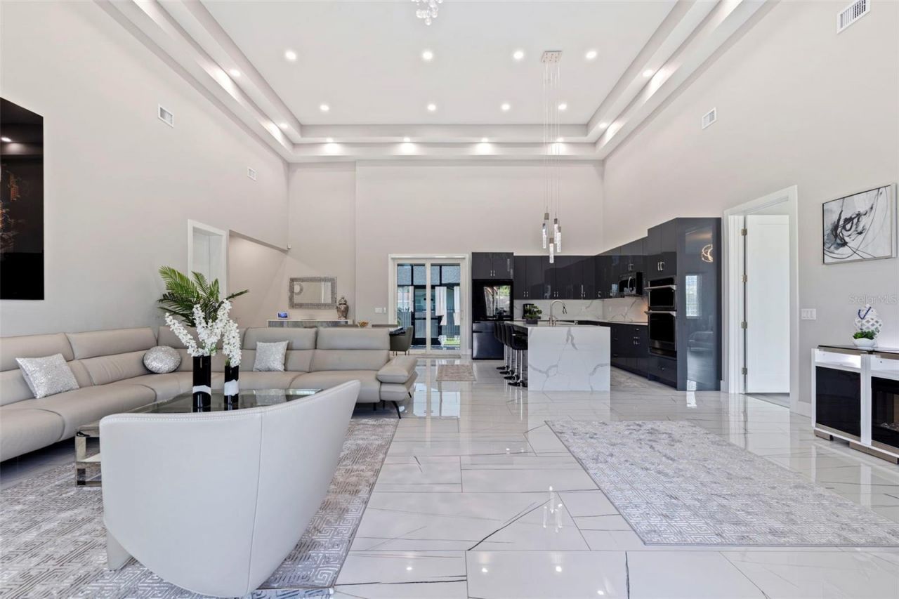 6396 18th Street N, Saint Petersburg, FL 33702 Photo