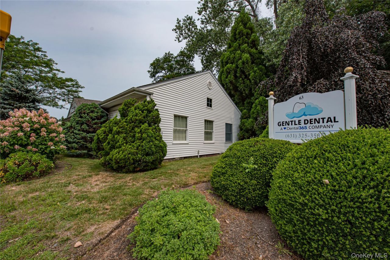 63 Eastport Road, Eastport, NY 11941 Main Photo