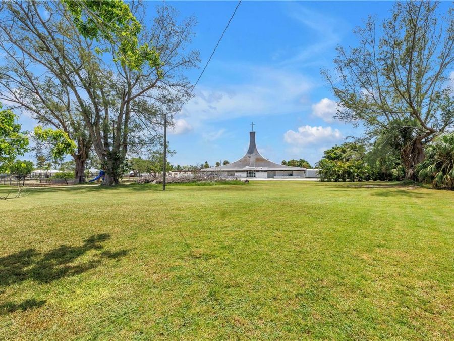 Property Image 14