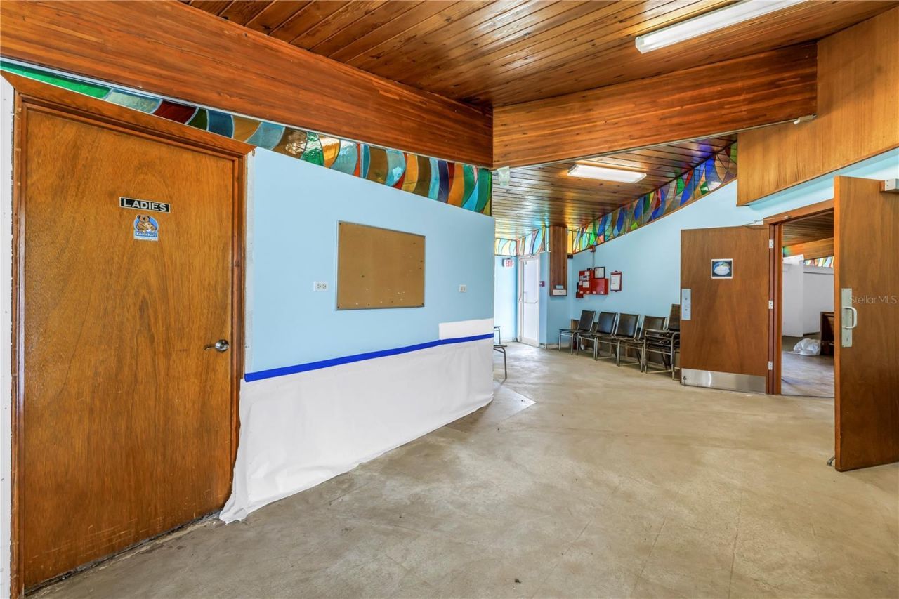 6608 Marina Drive, Holmes Beach, FL 34217 Photo