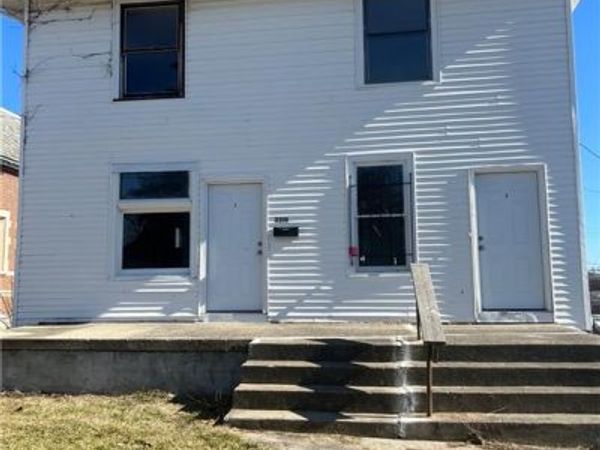 2218 Catalpa Drive, Dayton, OH 45406