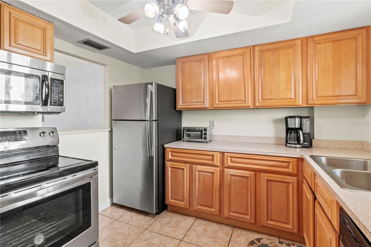 4103 Lake Bayshore Drive, Unit 404, Bradenton, FL 34205 Photo