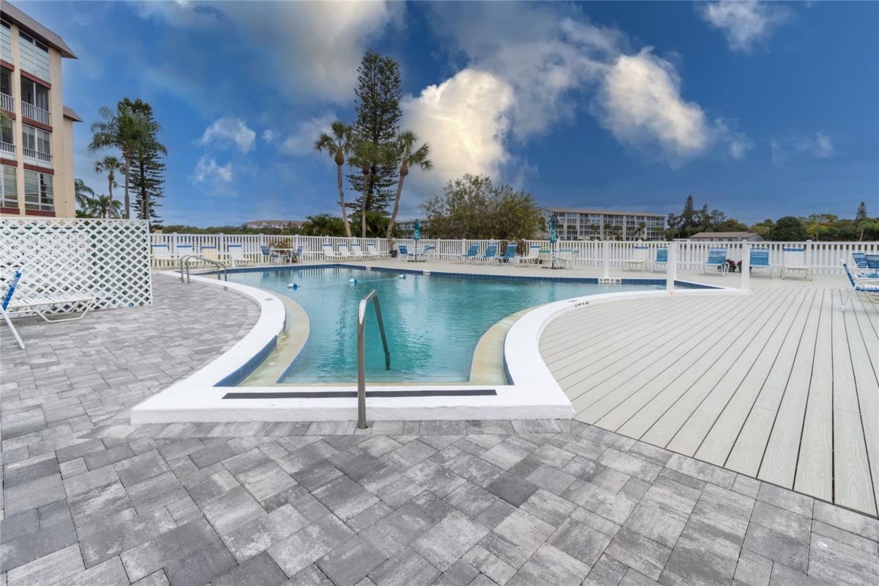 4103 Lake Bayshore Drive, Unit 404, Bradenton, FL 34205 Photo