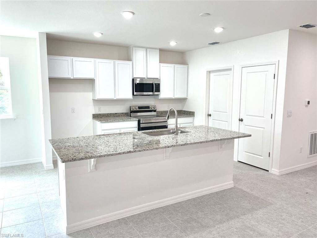 341 SW 29th Ave, Cape Coral, FL 33991 Photo