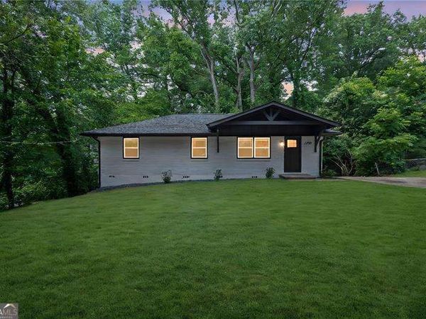 1733 Hollyhock Terrace, Decatur, GA 30032