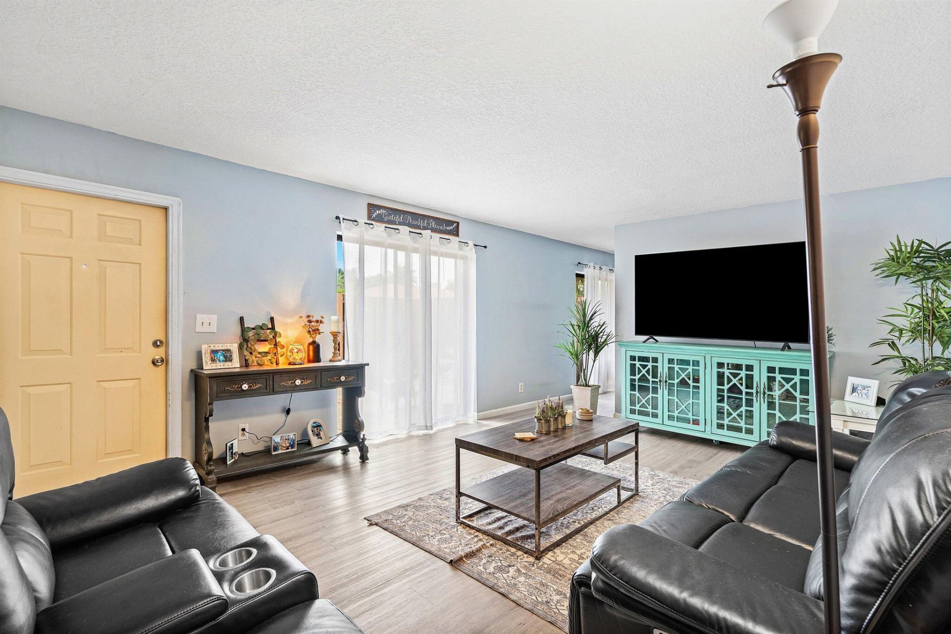 9 Atrium Circle, Unit A, Atlantis, FL 33462 Photo
