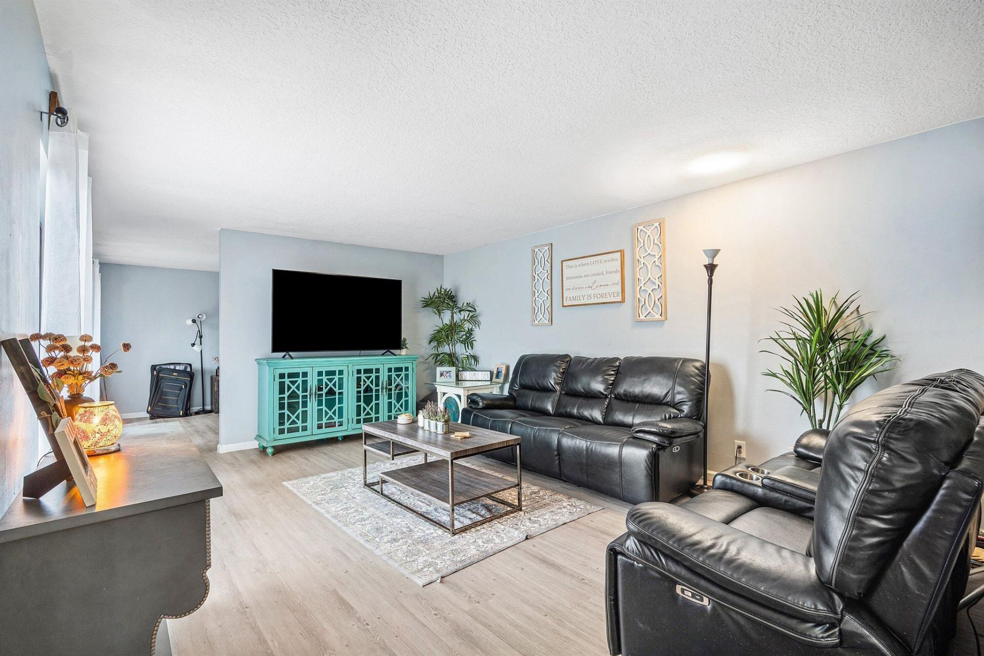 9 Atrium Circle, Unit A, Atlantis, FL 33462 Photo