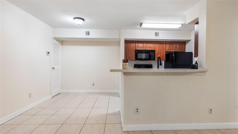 875 Riverside Drive, Unit 717, Coral Springs, FL 33071 Photo