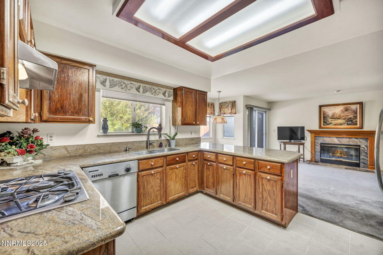 1701 Lantana Drive, Minden, NV 89423 Photo