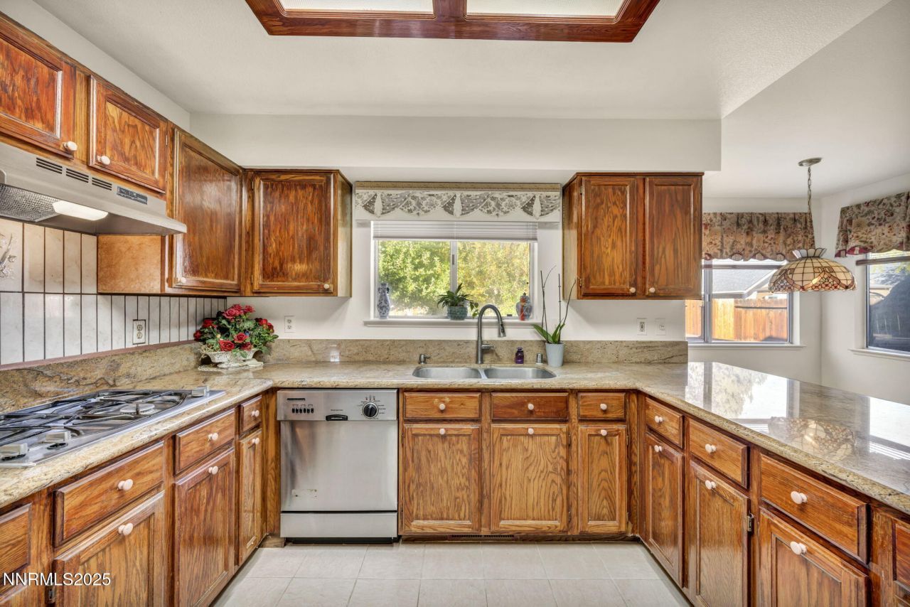 1701 Lantana Drive, Minden, NV 89423 Photo