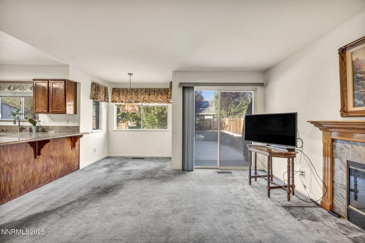 1701 Lantana Drive, Minden, NV 89423 Photo