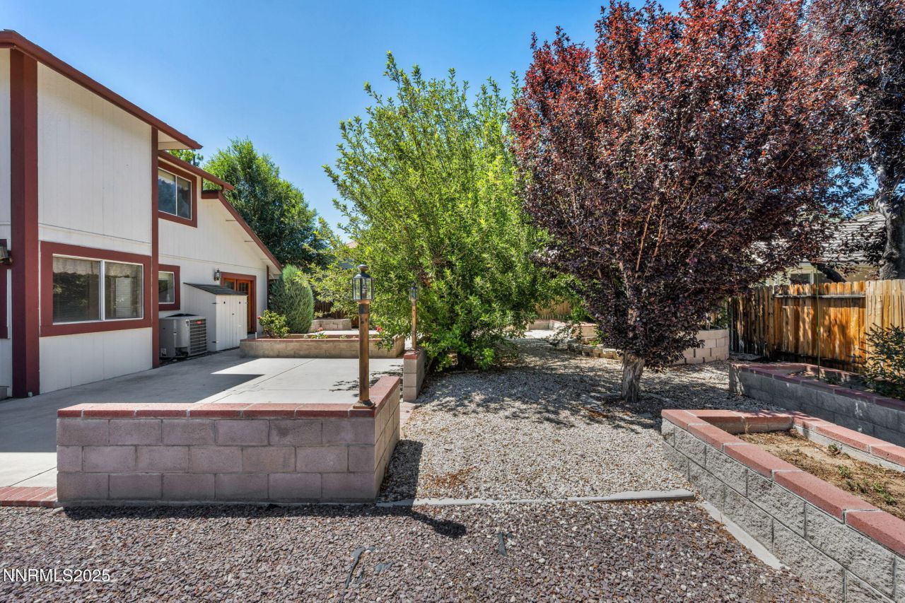 1701 Lantana Drive, Minden, NV 89423 Photo