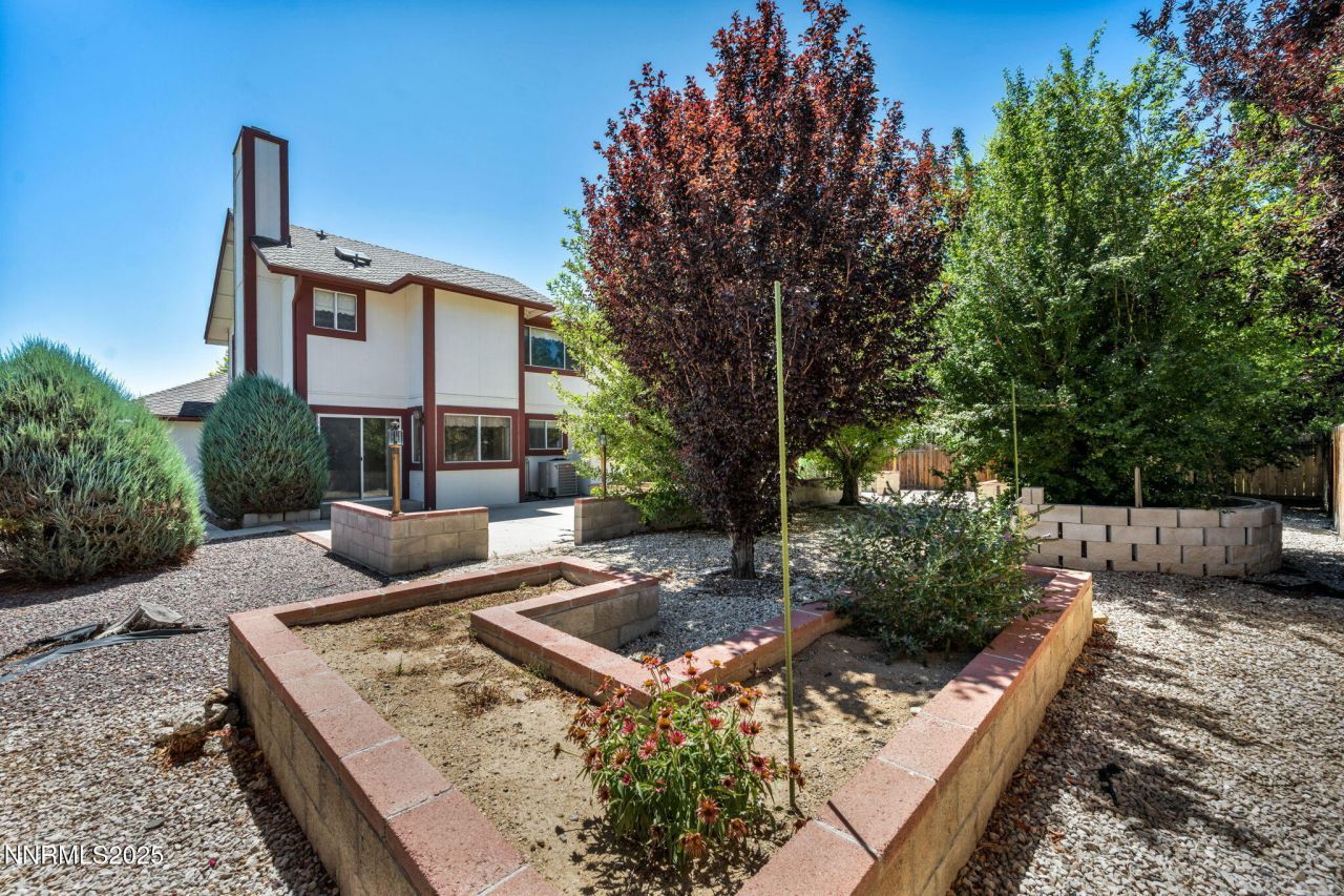 1701 Lantana Drive, Minden, NV 89423 Photo