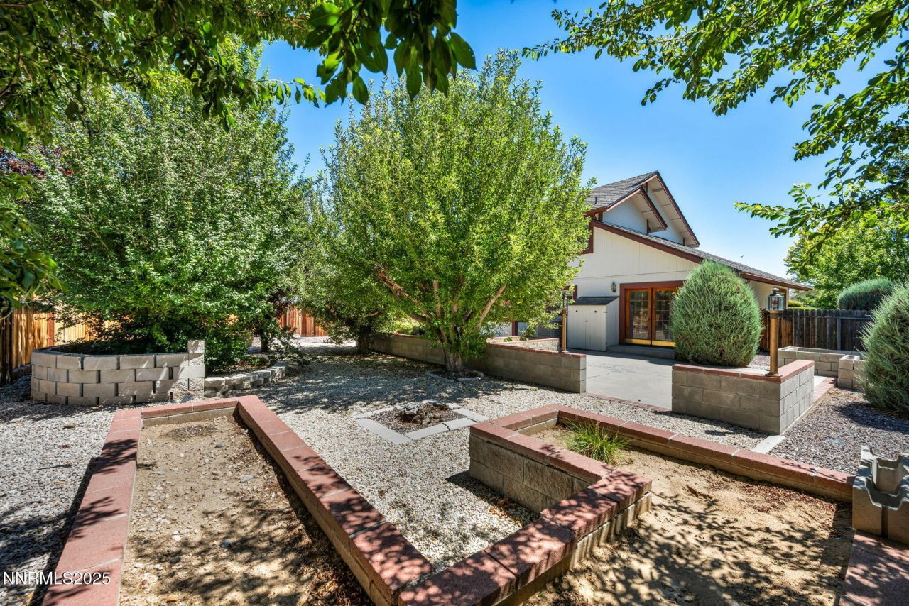 1701 Lantana Drive, Minden, NV 89423 Photo