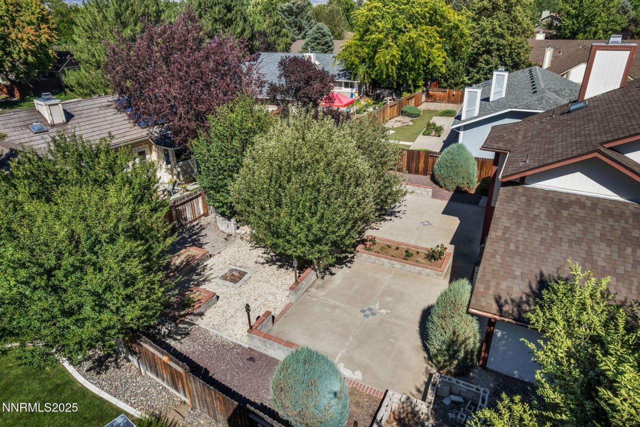 1701 Lantana Drive, Minden, NV 89423 Photo