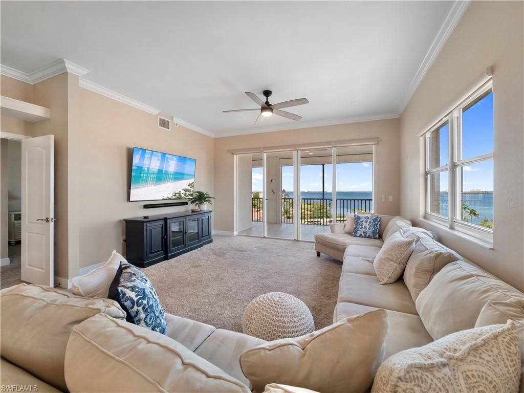 14819 Laguna Dr, Unit 703, Fort Myers, FL 33908 Photo