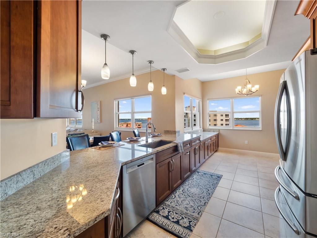 14819 Laguna Dr, Unit 703, Fort Myers, FL 33908 Photo