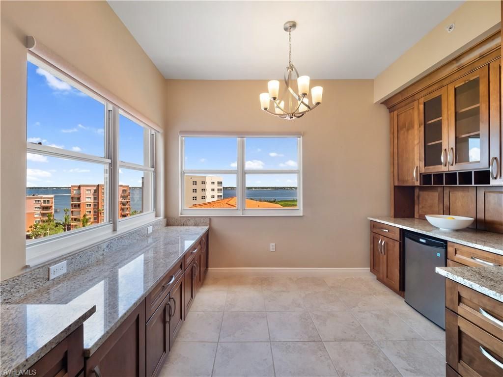 14819 Laguna Dr, Unit 703, Fort Myers, FL 33908 Photo
