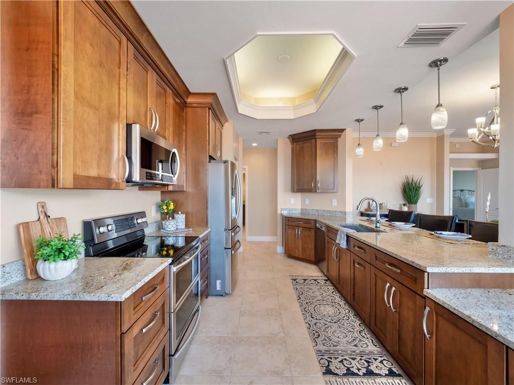 14819 Laguna Dr, Unit 703, Fort Myers, FL 33908 Photo