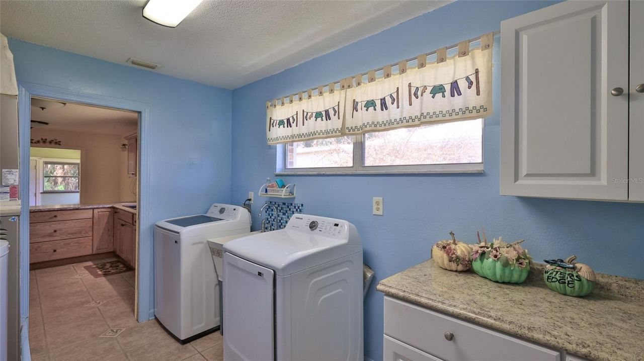 725 Green Road, New Smyrna Beach, FL 32168 Photo