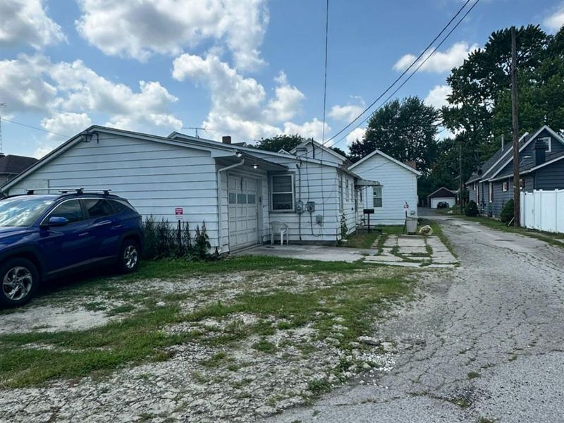 520 N Union Street, Fostoria, OH 44830 Photo 6