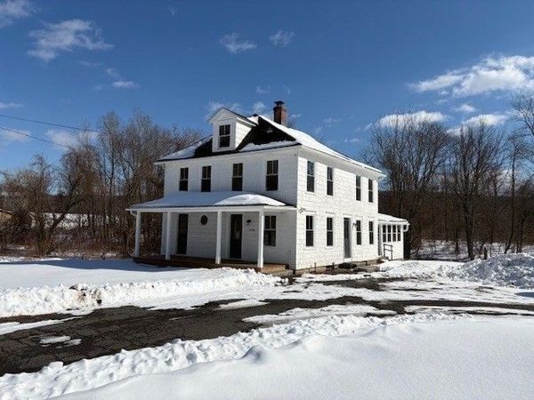 208 Greenfield Rd, Deerfield, MA 01373