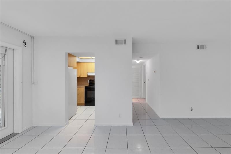 2151 NE 42nd Court, Unit 230, Lighthouse Point, FL 33064 Photo