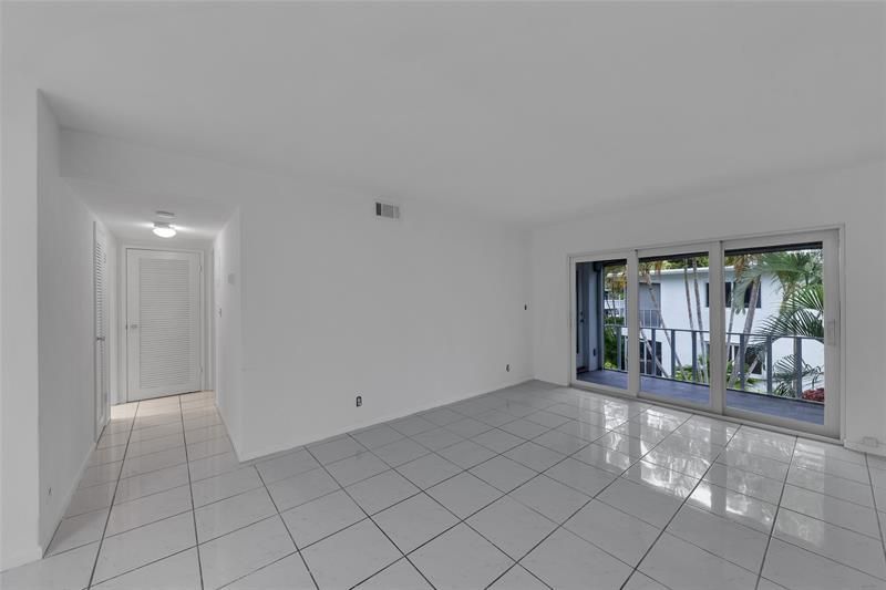 2151 NE 42nd Court, Unit 230, Lighthouse Point, FL 33064 Photo