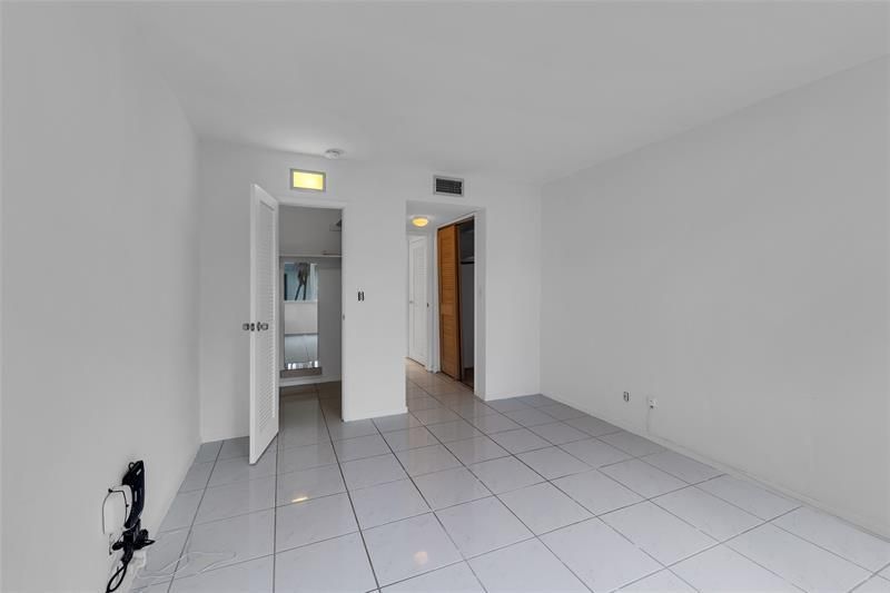 2151 NE 42nd Court, Unit 230, Lighthouse Point, FL 33064 Photo