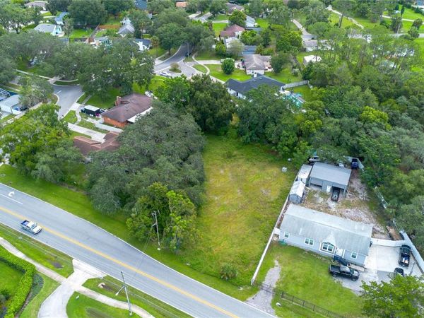 2233 LAKE PICKETT ROAD, ORLANDO, FL 32826