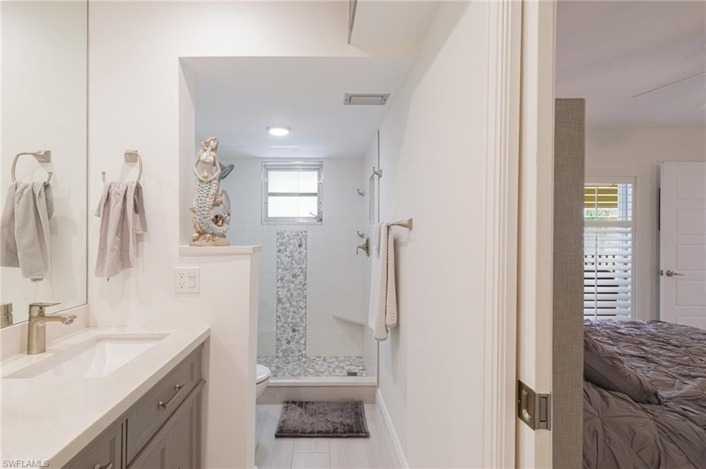 788 Park Shore Dr, Unit F37, Naples, FL 34103 Photo